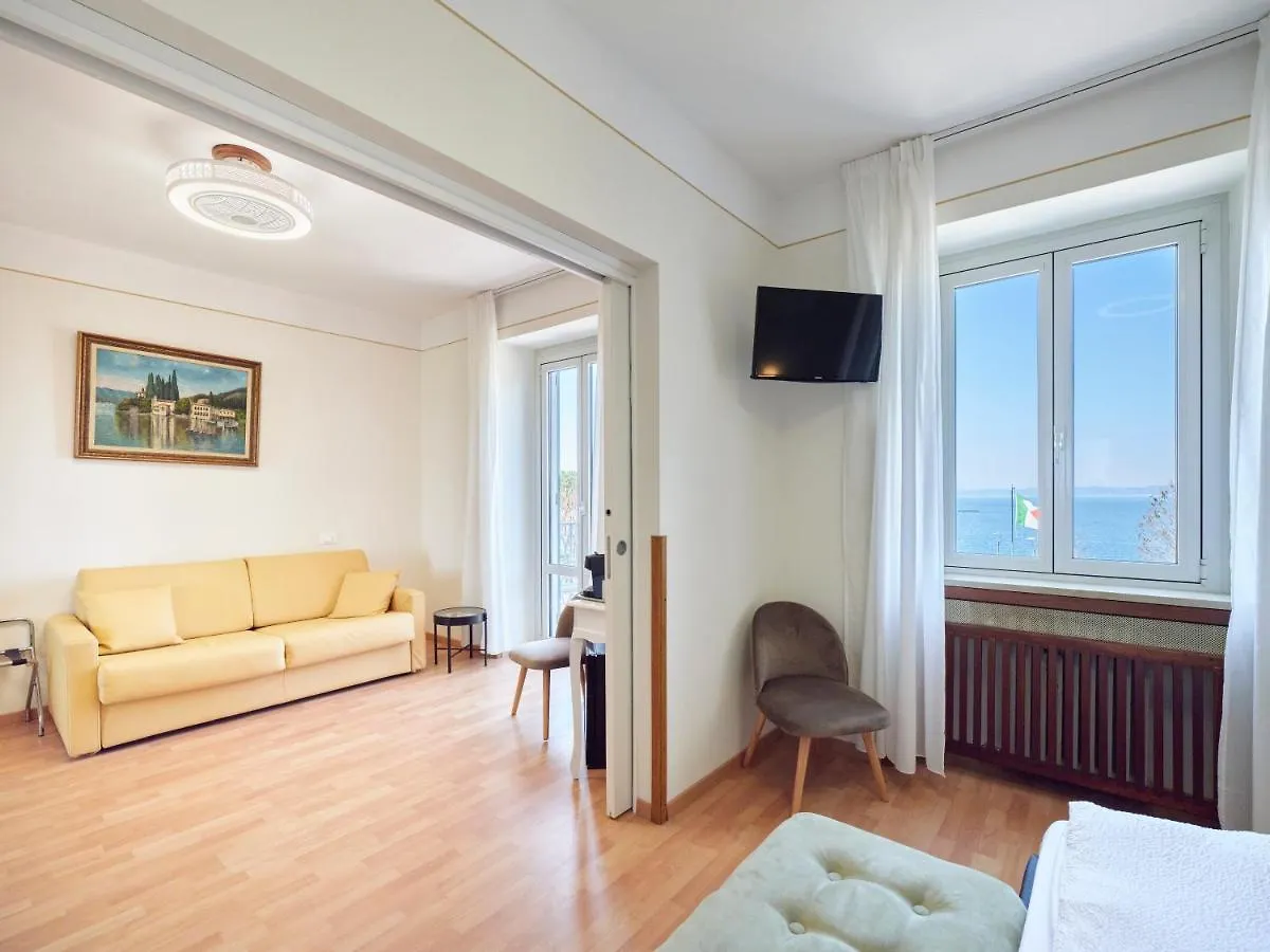 Hotel San Marco Garda  Garda (Verona)
