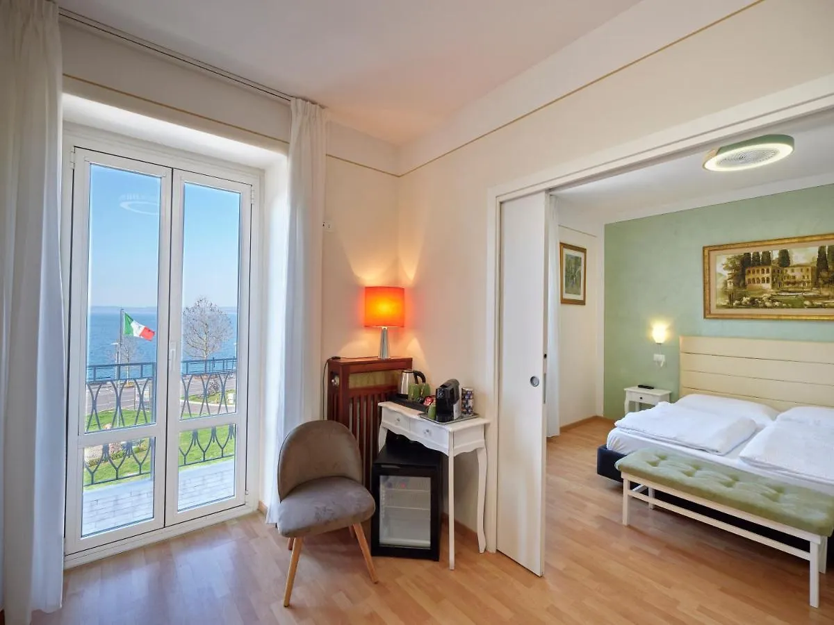 Hotel San Marco Garda  Garda (Verona)
